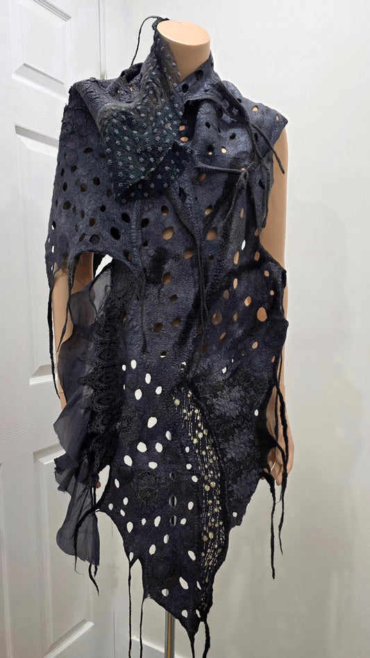 Transformer Scarf. "Western Night Mysteries." Luxury