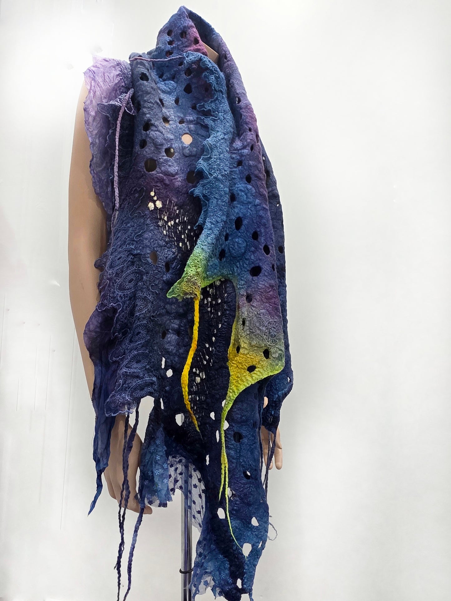 Transformer scarf. A fun accent.