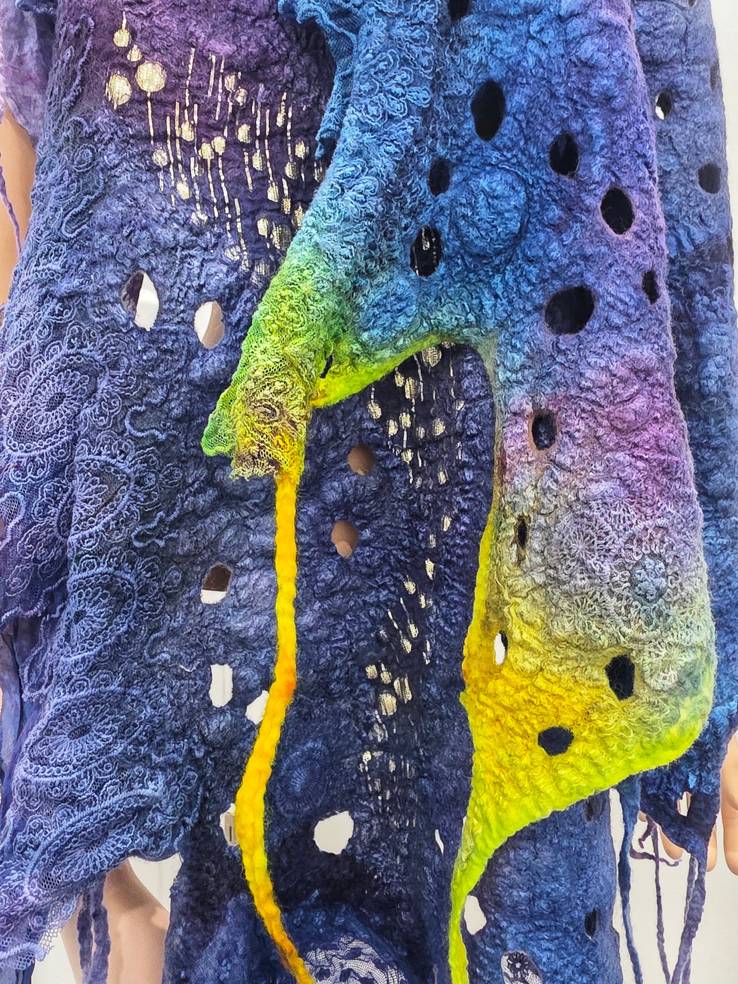 Transformer scarf. A fun accent.