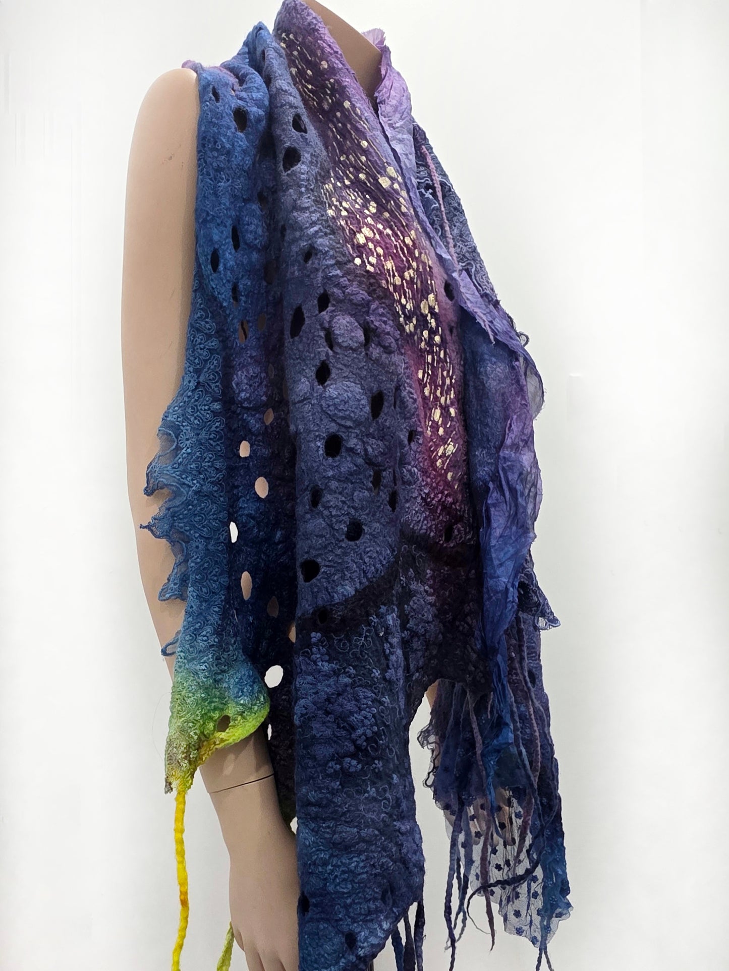 Transformer scarf. A fun accent.