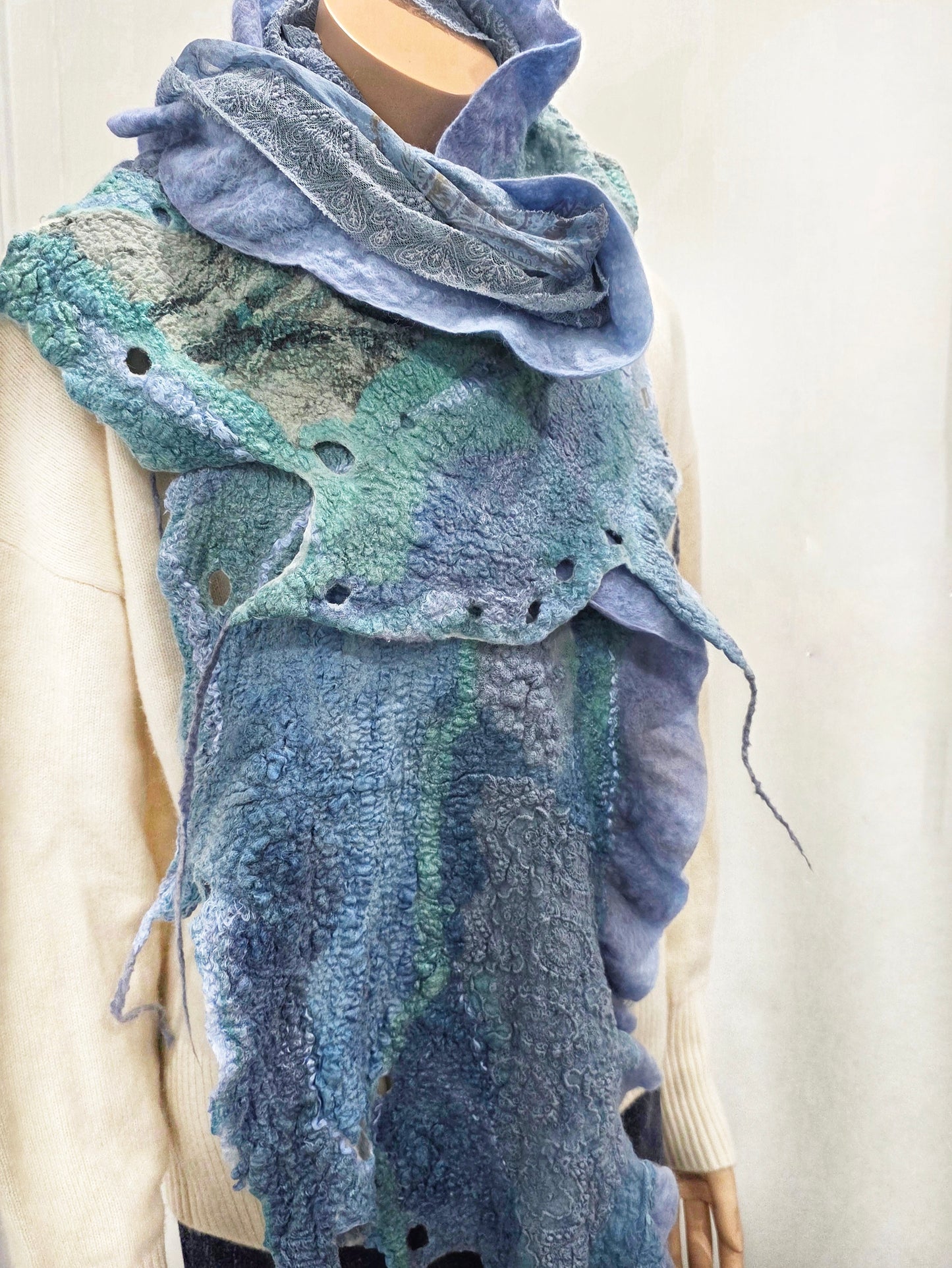 Transforming scarf "Colors of the Sea" (vest)