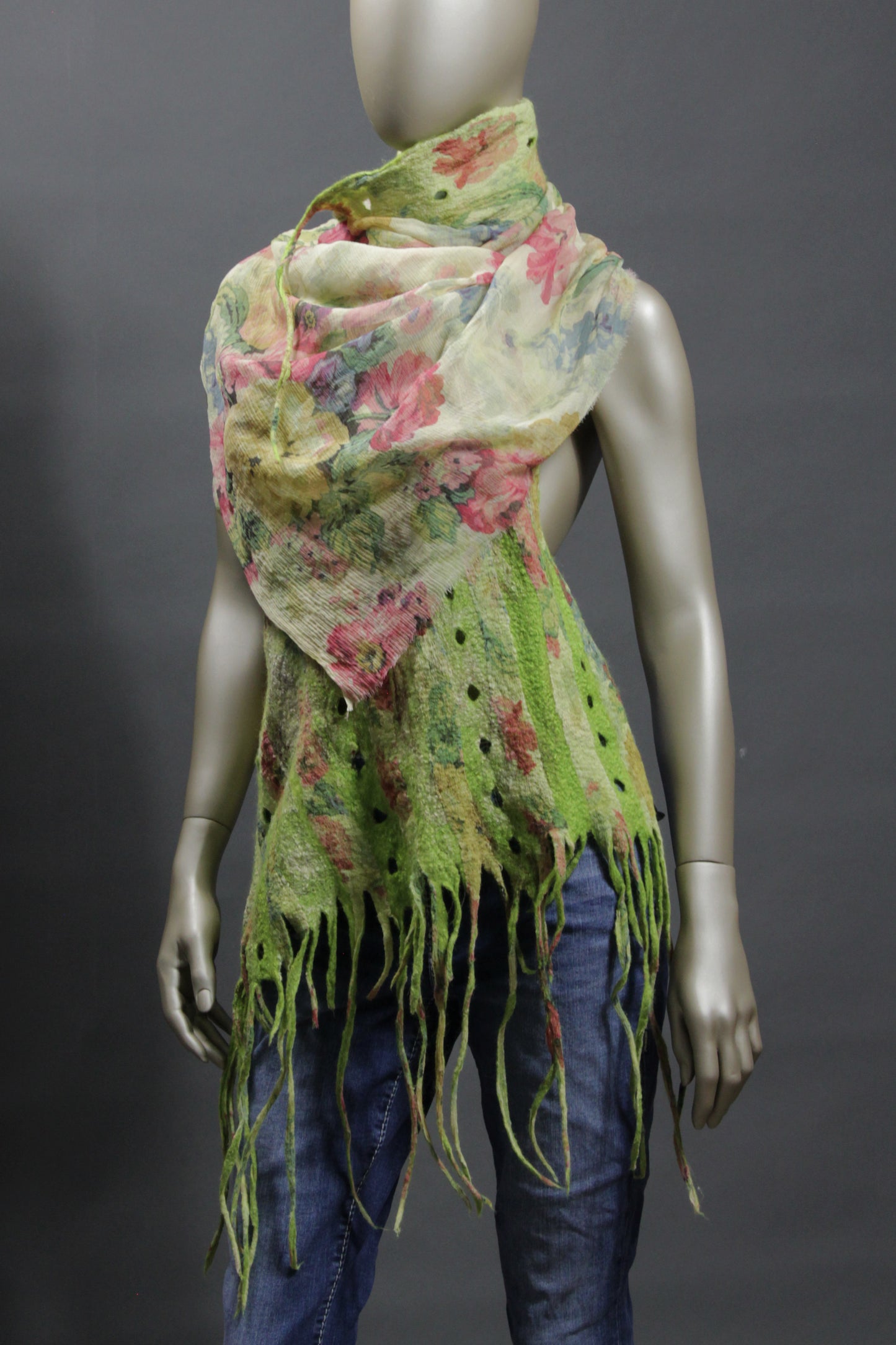Green Meadows Scarf