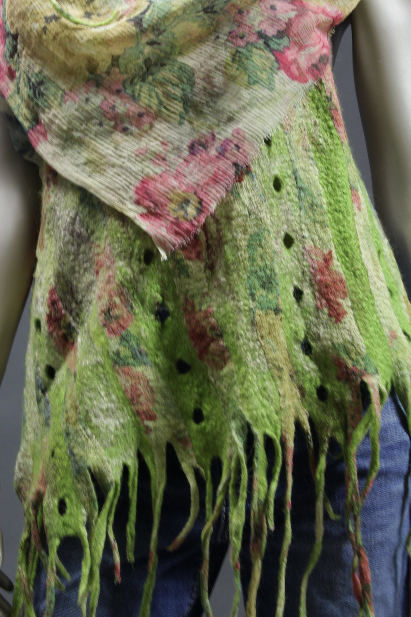Green Meadows Scarf